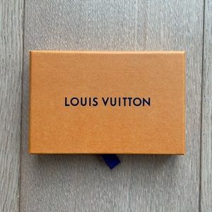 🆕 Authentic Louis Vuitton Empty Small Pull-tab Gift Box 5.5” L x 3.5” H x 1” W